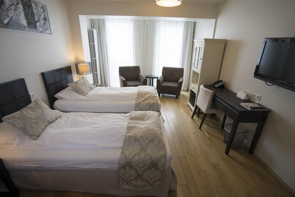 City Center Hotel Reykjavik Bagian luar foto